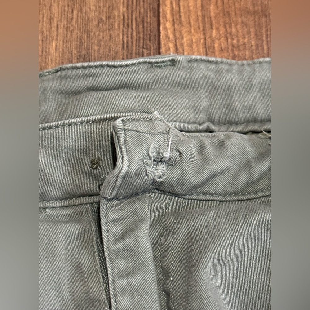 YoungLA Men's Convoy Green Cargo Pants Size 38 Long Relaxed Fit Missing Button - Picture 3 of 7